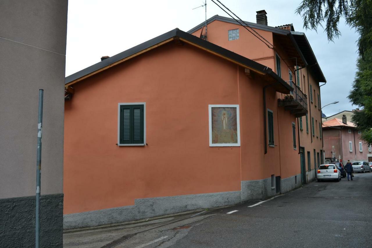 Вилла Casa Del Cedro - Cedar House Лекко Экстерьер фото