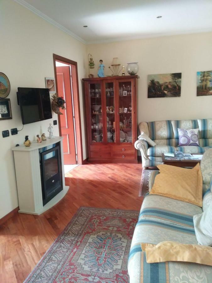 Вилла Casa Del Cedro - Cedar House Лекко Экстерьер фото