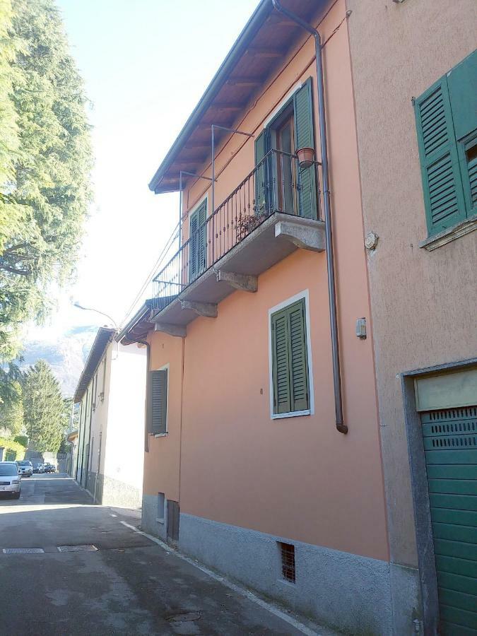 Вилла Casa Del Cedro - Cedar House Лекко Экстерьер фото