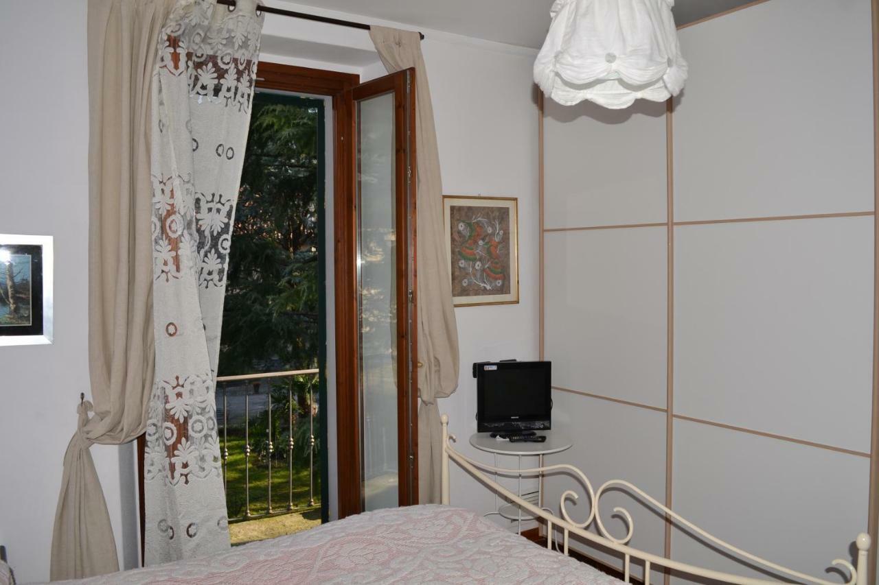 Вилла Casa Del Cedro - Cedar House Лекко Экстерьер фото